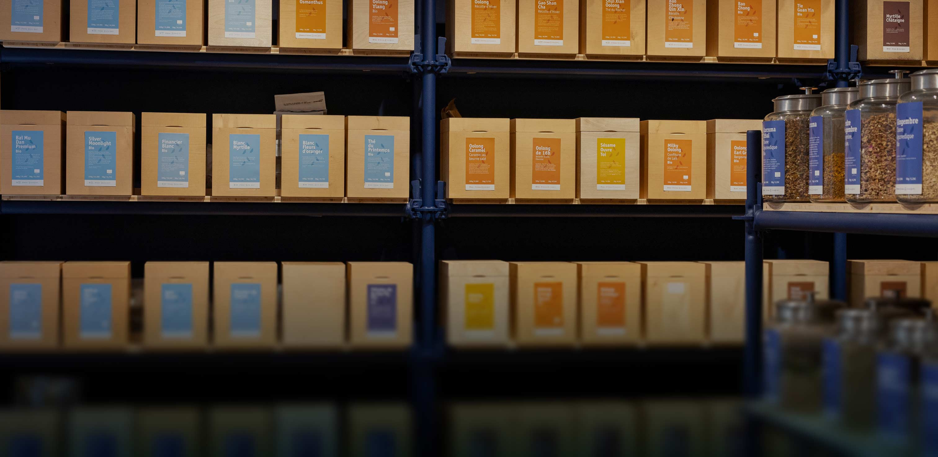  Retrouvez sur notre site les thés que vous voyez en magasin, livrés chez vous ou à retirer sur place. 